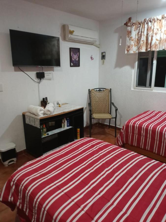 Mariposas Rooms Канкун Экстерьер фото